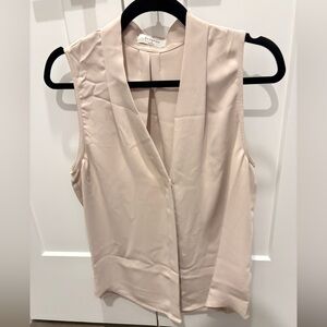 Aritzia Babaton power blouse sleeveless